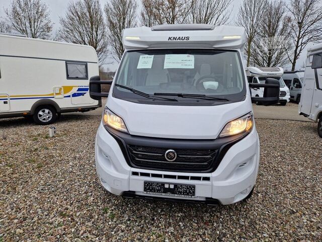 Polointegrovaný karavan KNAUS Sky Ti PLATINUM SELECTION 650 MEG Solar, Markise