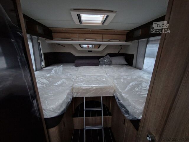 Polointegrovaný karavan KNAUS Sky Ti PLATINUM SELECTION 650 MEG Solar, Markise