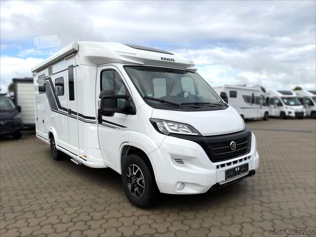 Polointegrovaný karavan KNAUS Sky Ti PLATINUM SELECTION 650 MEG Solar, Markise