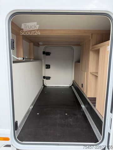 Polointegrovaný karavan KNAUS Sky Ti PLATINUM SELECTION 650 MEG Solar, Markise