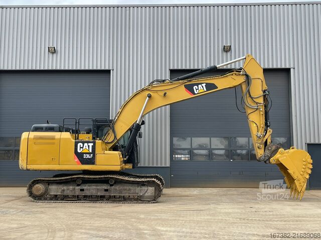 Paletli ekskavatör Caterpillar 330FLN