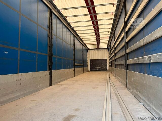 Semirremolque abierto con toldo KRONE Profi Liner Schiebeplane mit Liftachse