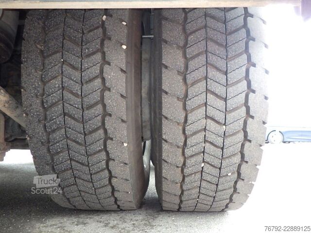 Nákladné auto s plochou korbou a plachtou MAN TGX 26.460 LL L-Fhs./Pritsche/LBW/Lenkachse/Ret.