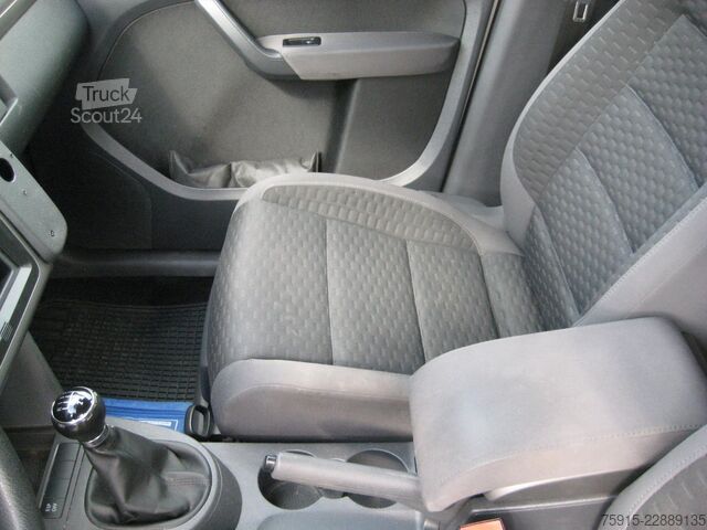 Gaisrinė mašina VW Touran 2,0 TDI Einsatzfahrzeug Strobel *TÜV NEU*