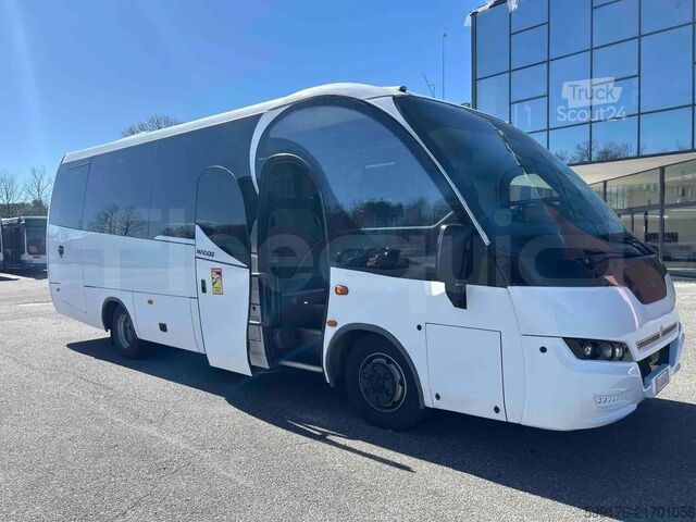 Autocarro de turismo Indcar Mago 2