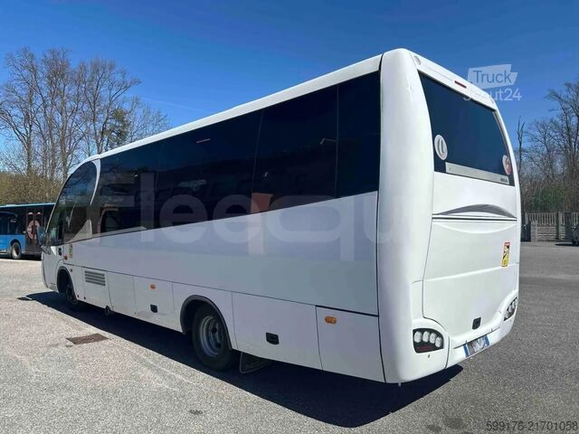 Autocarro de turismo Indcar Mago 2