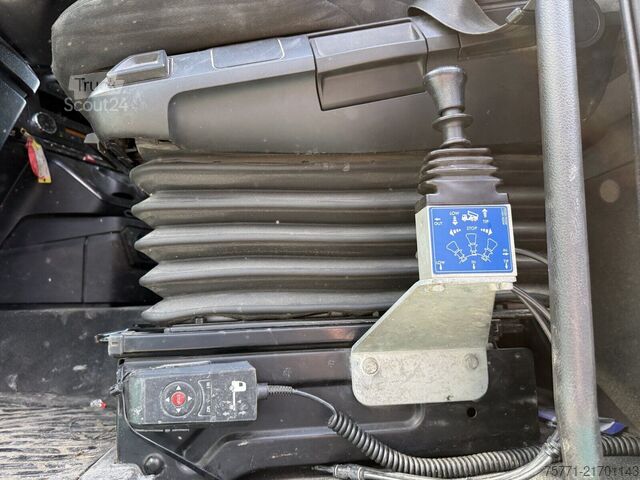 Mercedes-Benz AROCS 3342 6x4 EURO6 CIĄGNIK SIODŁOWY Z HYDRAULIKĄ WYWROTU truck tractor Mercedes-Benz AROCS 3342 6x4 EURO6 CIĄGNIK SIODŁOWY Z HYDRAUL...