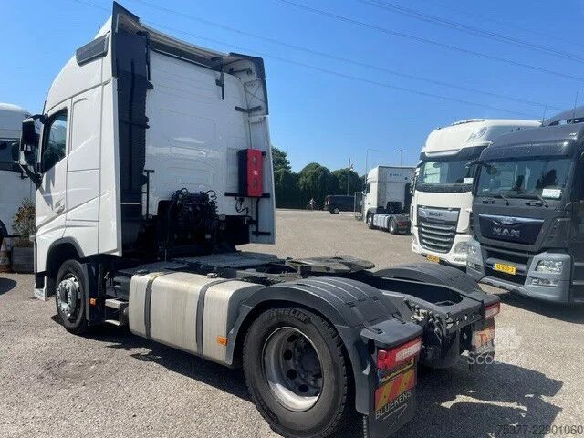 Volvo FH 460 ADR/VLG,Globetrotter ,2x tank,NL truck ,...