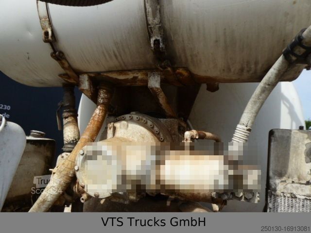 Полуремарке Stetter 10 kbm Betonmischer mit Deutz Motor