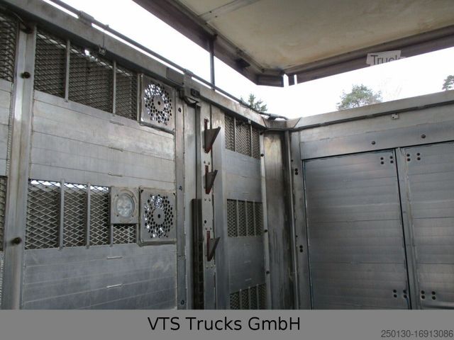 Atrelado de transporte de cavalos MENKE-JANZEN 4.Stock Viehanhänger m. Aggregat Hubdach Tränke