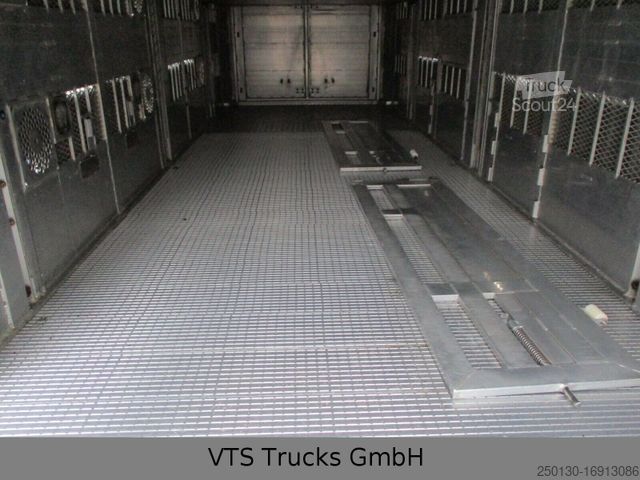 Atrelado de transporte de cavalos MENKE-JANZEN 4.Stock Viehanhänger m. Aggregat Hubdach Tränke