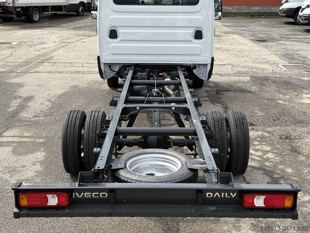 Chassis de carrinha Iveco DAILY 35-180