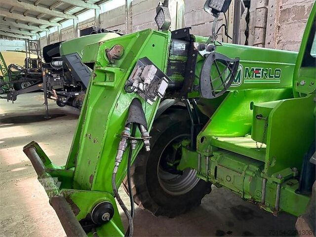 Manipulador telescópico agrícola Merlo TF 38.7 CS120