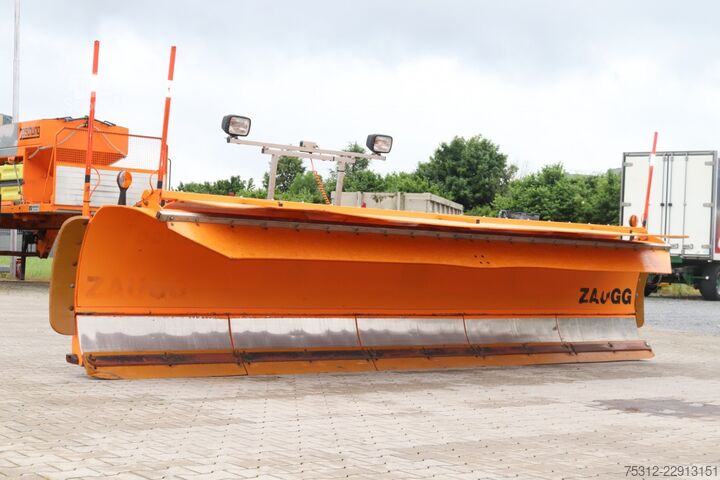 Přizpůsobená dodávka  Zaugg  G50K-550-5-45-10 Schneepflug 5,50m breit