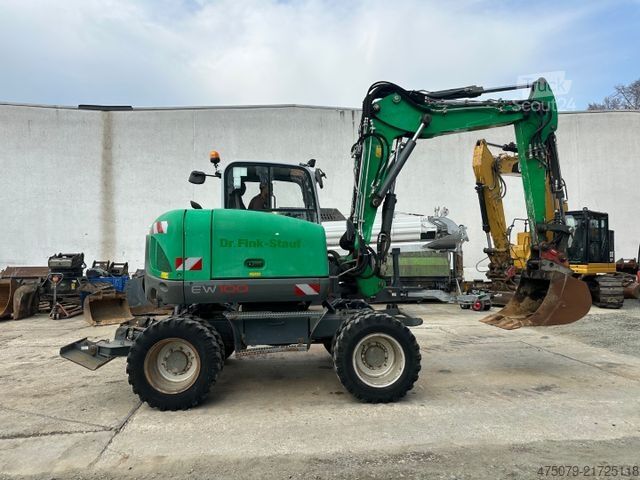 Pelle sur pneus WACKER Neuson EW 100