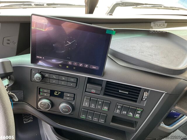 Nosturiauto Volvo FH 500 Euro 6 8x2 HMF 95 Tonmeter laadkraan + F...