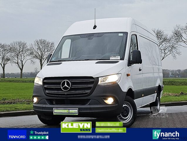 Bestelauto MERCEDES-BENZ SPRINTER 317 L2H2 Mbux Navi RWD!
