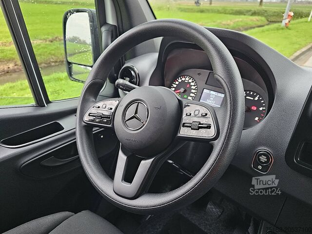 Break à toit surélevé MERCEDES-BENZ SPRINTER 317 L2H2 Mbux Navi RWD!
