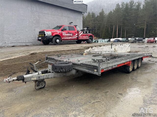 Brian James automobilių priekaba Brian James car trailer