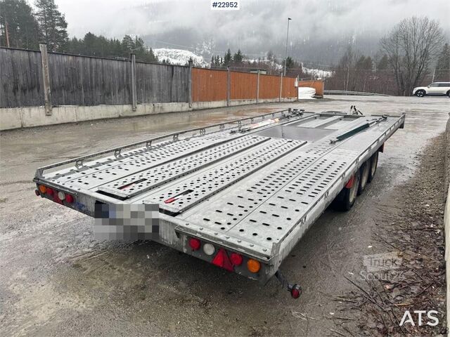 Brian James automobilių priekaba Brian James car trailer