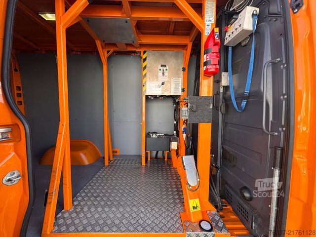 Plateforme de travail Mercedes-Benz Sprinter 516 Steiger France Elevateur142