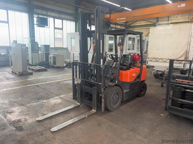 Crawler excavator DOOSAN G30G