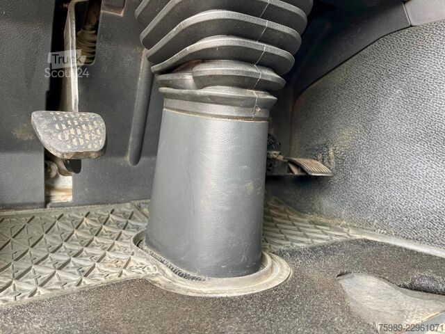 Hakenarmsystem Mercedes-Benz Actros 2541 493099 km original,  3 pedals,