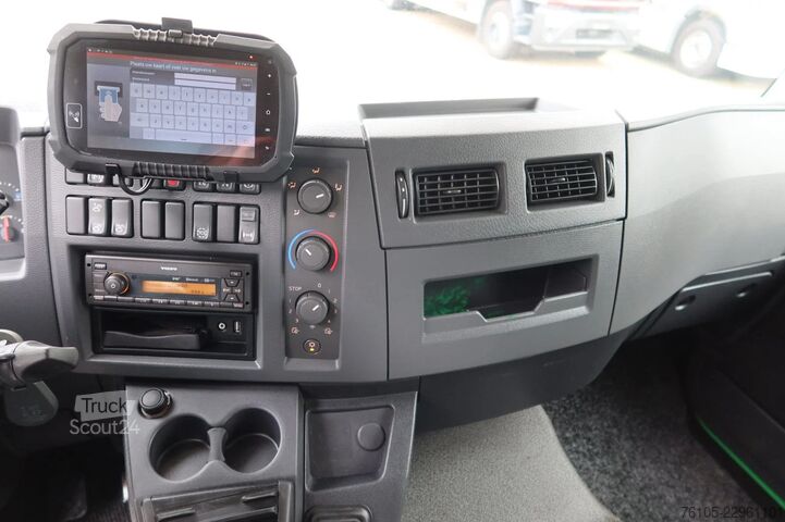 Koffer Volvo FL 210 Bakwagen + DHollandia 1500 kg