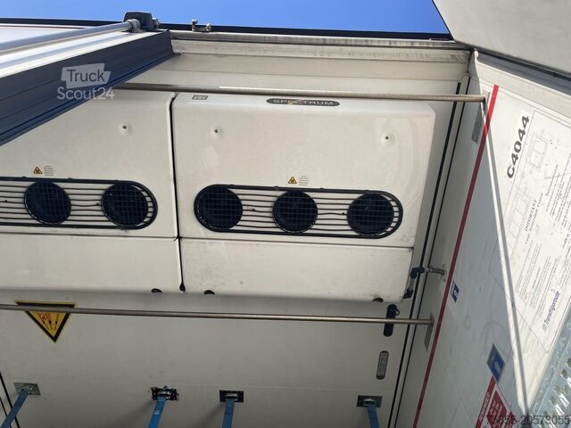Prevoz v hladilniku/zamrznjenem stanju Schmitz Cargobull Fridge Thermoking SLXe Spectrum / Multitemp / S...