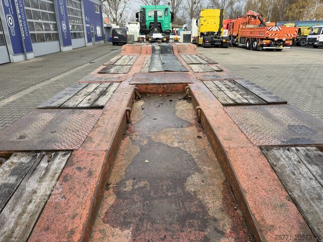 Încărcător cu înălțime redusă Müller-Mitteltal T4 KOMPAKT 40.0 PRZYCZEPA NISKOPODWOZIOWA