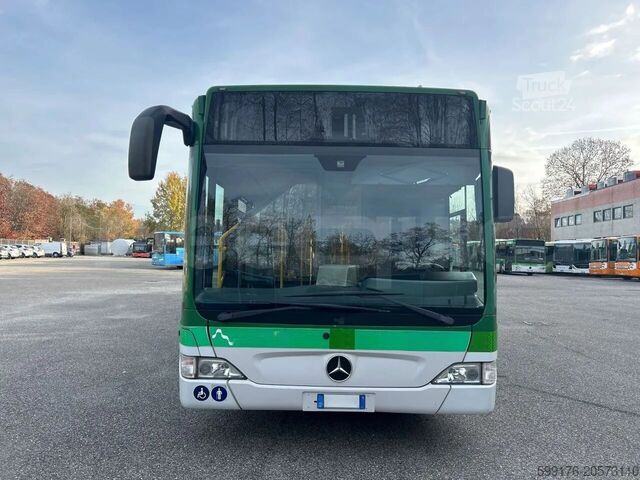 Bus à accordéon Mercedes-Benz O 530
