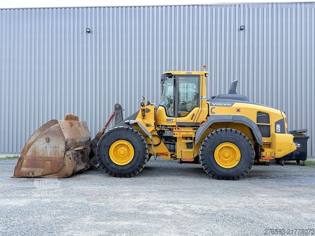 Kolesni nakladalnik Volvo L120H