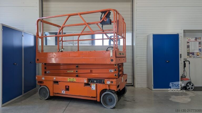 Pracovní plošina Haulotte Comapct 10