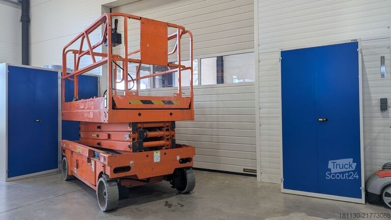 Pracovní plošina Haulotte Comapct 10