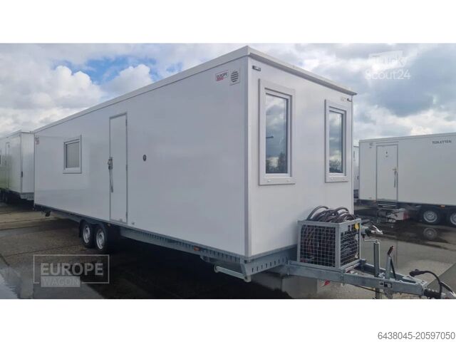 Iroda/lakókonténer EASYWAGON 900cm woon-unit met 4 slaapkamers