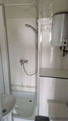 Iroda/lakókonténer EASYWAGON 900cm woon-unit met 4 slaapkamers