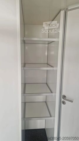 Iroda/lakókonténer EASYWAGON 900cm woon-unit met 4 slaapkamers