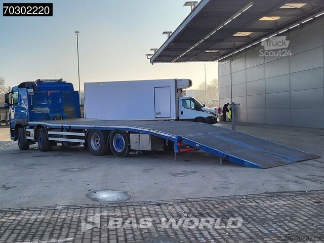 Araba taşıyıcı Volvo FM 500 FM 8X2 Machine transporter Winch Lift-Ax...