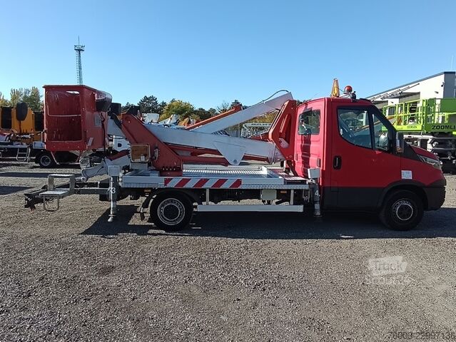 Skriňová dodávka Iveco Daily Multitel MX170 - 17m - 200 kg