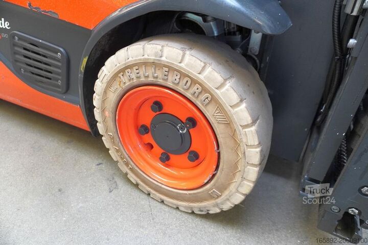 Carrello elevatore Linde E 16 C EVO 386-02