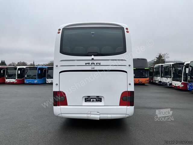 Autobus za međugradski prevoz MAN R 09 Lion´s Coach