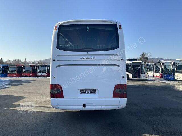 Autobus za međugradski prevoz MAN R09 Lion´s Coach C
