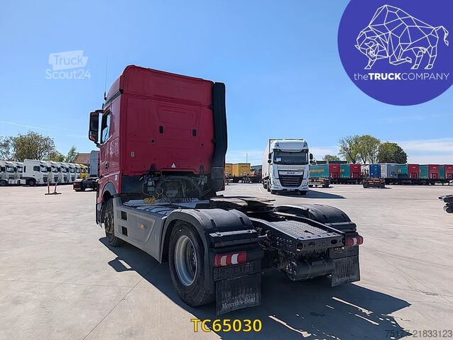 معيار SZM Mercedes-Benz Actros 1843
