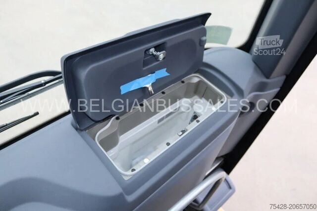Intercitybus Iveco Evadys 13m / Rear door / 3-Point seat belts / N...