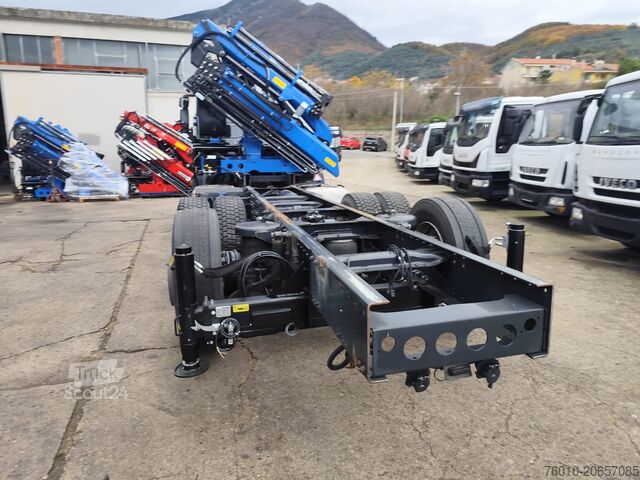 кран Iveco Stralis AD260S31