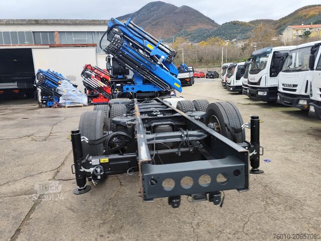 кран Iveco Stralis AD260S31