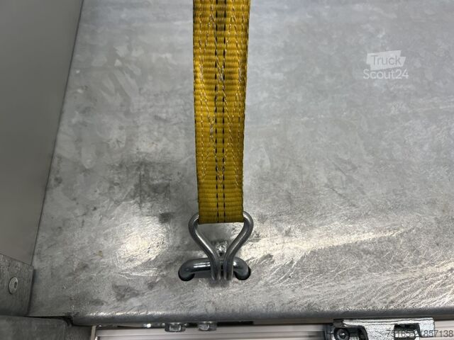 Kiper tovornjak Variant 3519 TB 30 mit Blattfedern Dreiseitenkipper
