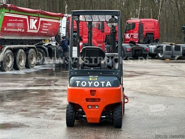 Front loader forklift TOYOTA 16 T 48V Elektro Lithium-Ionen Batterie
