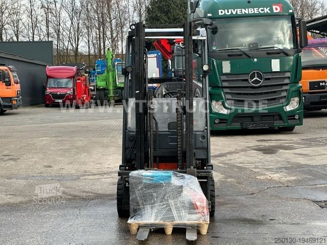 Front loader forklift TOYOTA 16 T 48V Elektro Lithium-Ionen Batterie