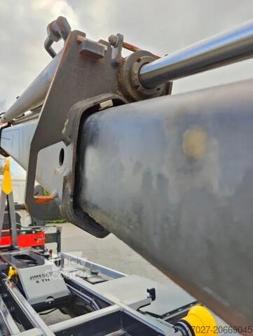 Haakarmsysteem MAN TGL 12.250 Containersysteem Jimeca met kraan Pa...